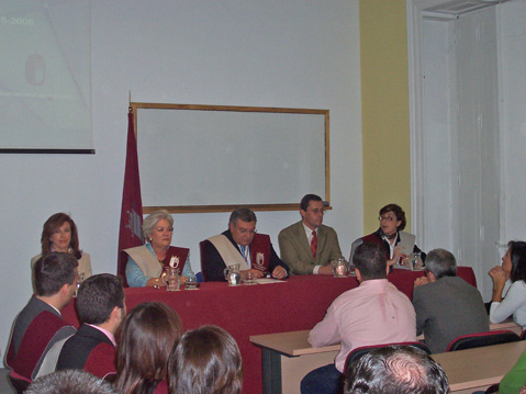 De izquierda a derecha, Cristina de la Vega, Mar�a Carretero, Gerardo Correas, Alfonso de Ceballos-Escalera y Pilar Muinos