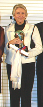 Josefa Benavent en ceremonia de entrega del VIII Premio Internacional de Protocolo