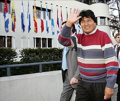 Evo Morales a su llegada a la sede de la Secretar�a General Iberoamericana