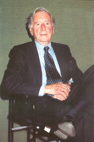 El embajador Tom�s Ch�varri del Rivero.