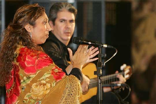 La cantaora Esperanza Fern�ndez durante el acto institucional celebrado en la Moncloa