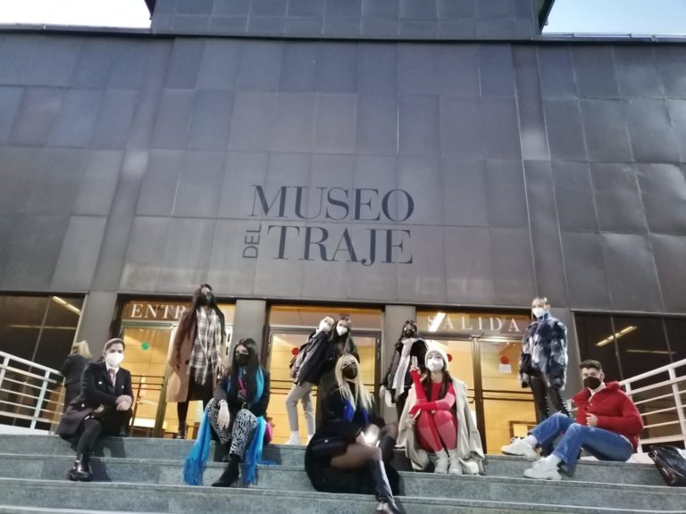 Visita Museo del Traje